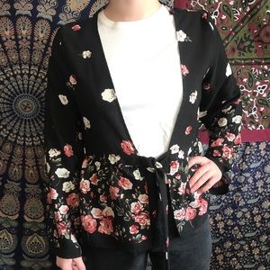 Short Floral Kimono Wrap
